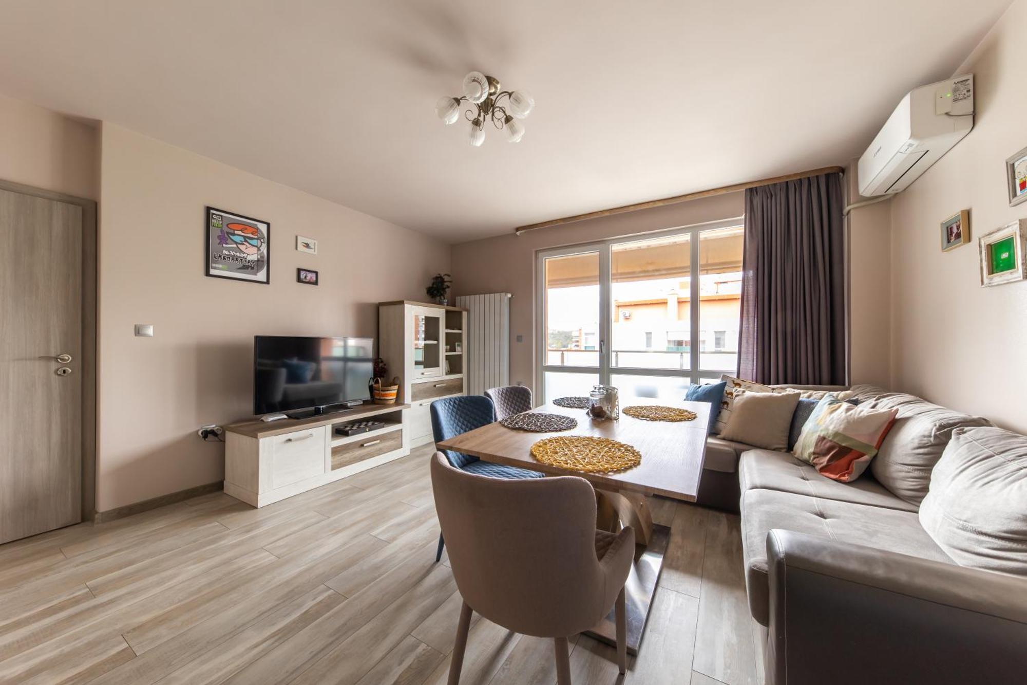 Happy Town Apartments Veliko Tarnovo Exterior photo